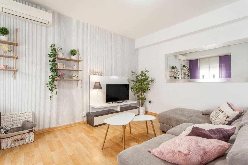 Rualva Flats, Viveros Chic & Central Valencia Exteriör bild